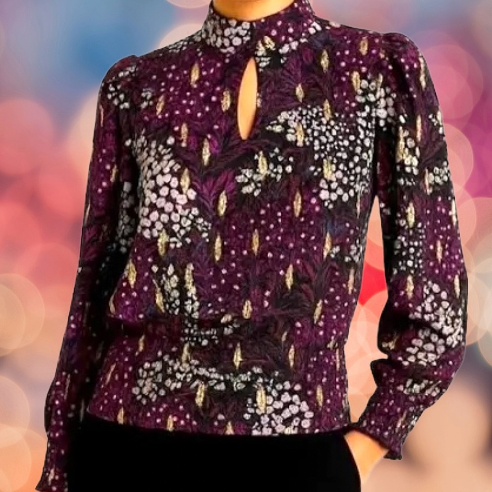 NWT White House Black Market Elegant Metallic Clip Banded Bottom Blouse Size 4P